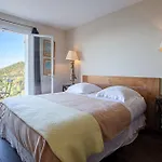 Vue Sur Les Iles D'or